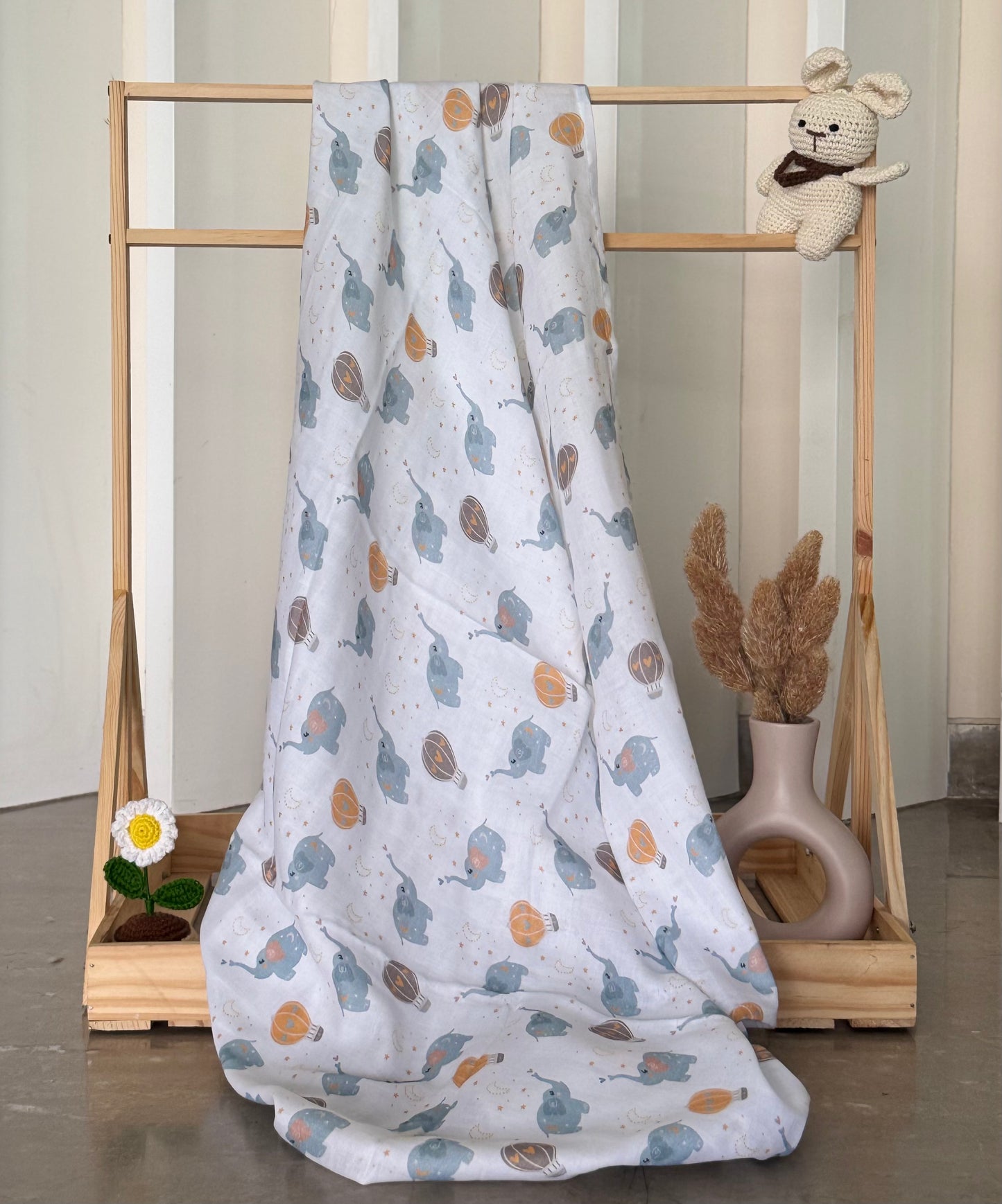 Little Jumbo Swaddle